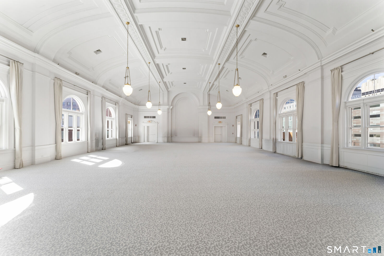 Property Photo:  216 Crown Street 3A  CT 06510 