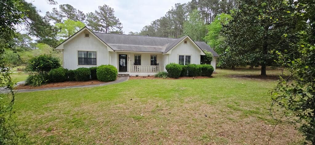 Property Photo:  7203 Doss Dr  GA 31794 