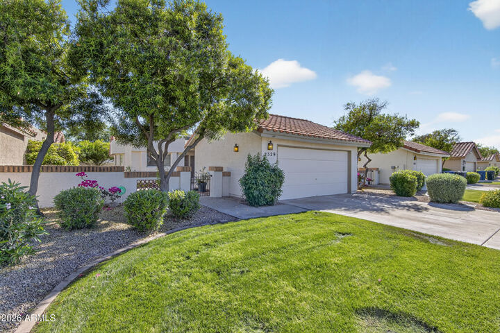 Property Photo:  2329 W Ironwood Drive  AZ 85224 