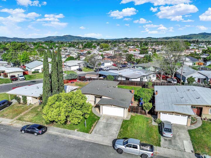 Property Photo:  606 E Tennessee Street  CA 94533 