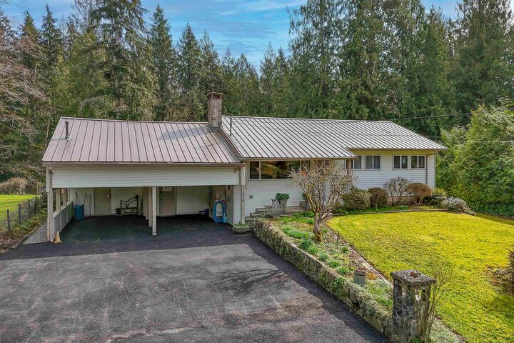11626 248 Street — photo 1