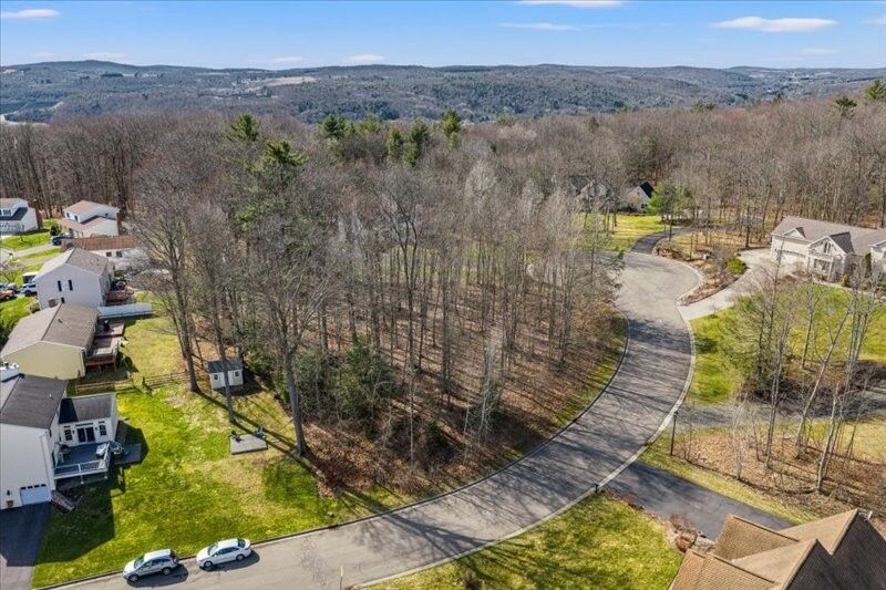 Property Photo:  1183 Kevin Boulevard  NY 13760 