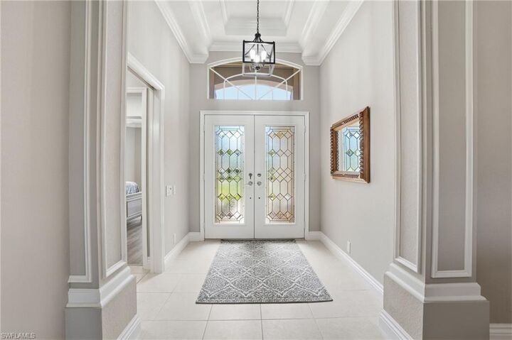 Property Photo:  6039 Fairway Ct  FL 34110 