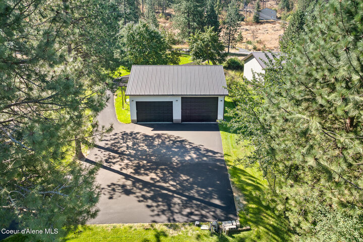 Property Photo:  7265 W Otter Bay Rd  ID 83814 
