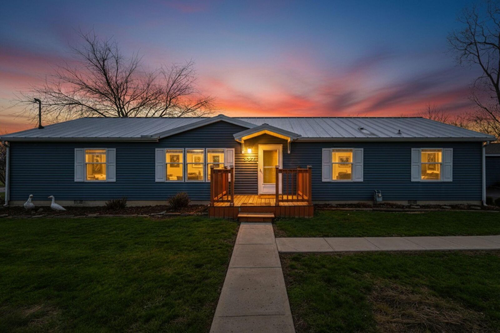 Property Photo:  597 Clinton Street  OH 43302 