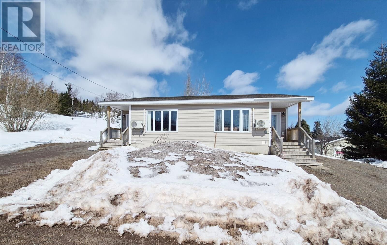 Property Photo: 14 Leamington Heights NL A0H 1Z0