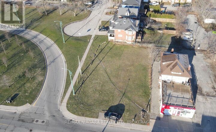 Property Photo:  5319 Victoria Avenue  ON L2E 4E6 