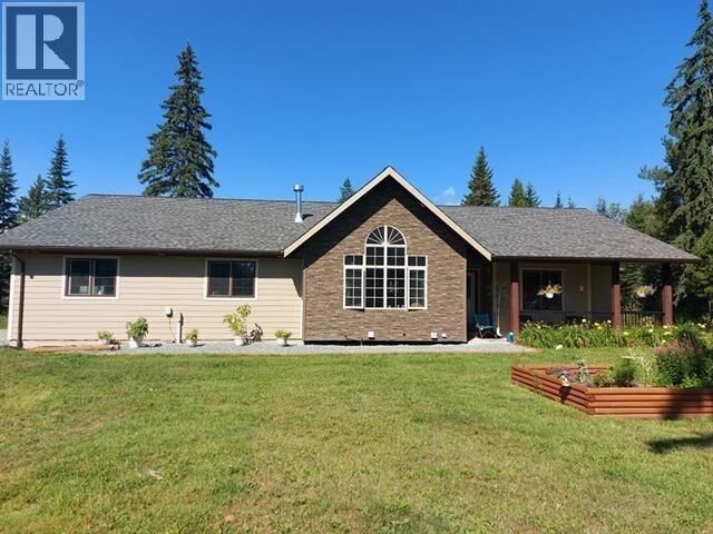 15055 Cariboo Highway — photo 1