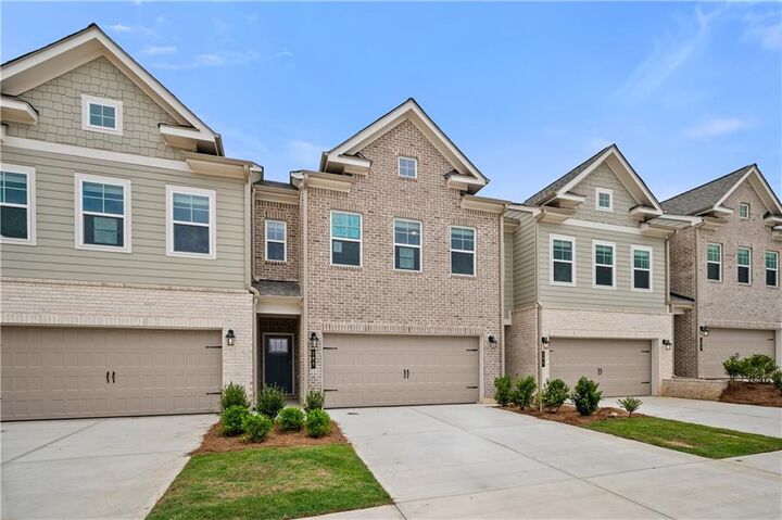 Property Photo: 216 Abbotts Crossing Circle GA 30094