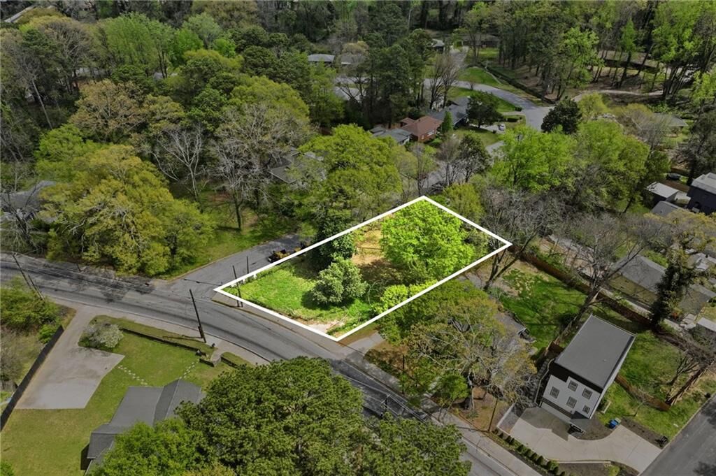 Property Photo:  263 W Lake Avenue NW  GA 30314 