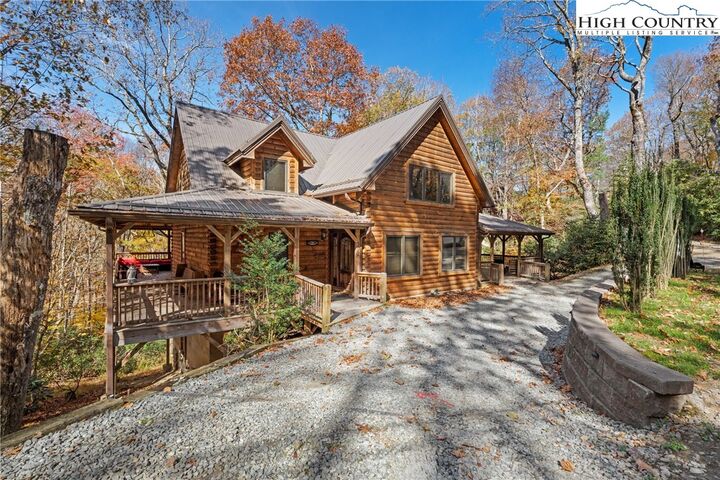 Property Photo:  592 Galax Circle  NC 28605 