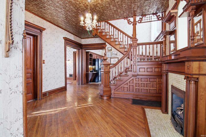 Property Photo:  220 E Washington Street  IN 46714 