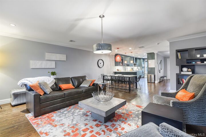 Property Photo:  21 Croton Lake Road 6  NY 10536 