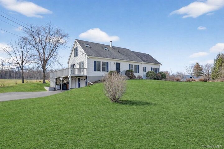 Property Photo:  280 Gillespie Street  NY 12566 