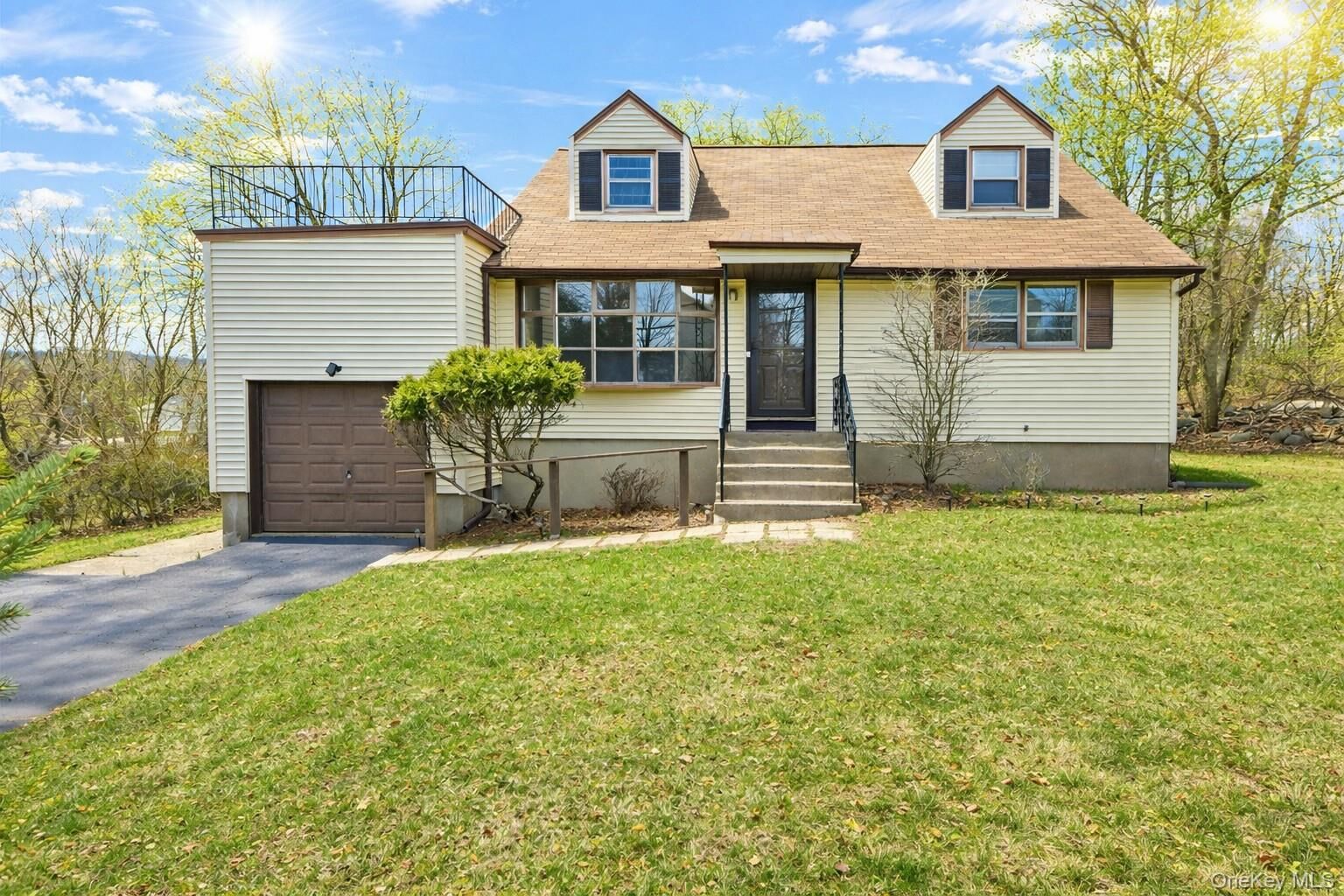 Property Photo: 160 E Willow Tree Road NY 10977