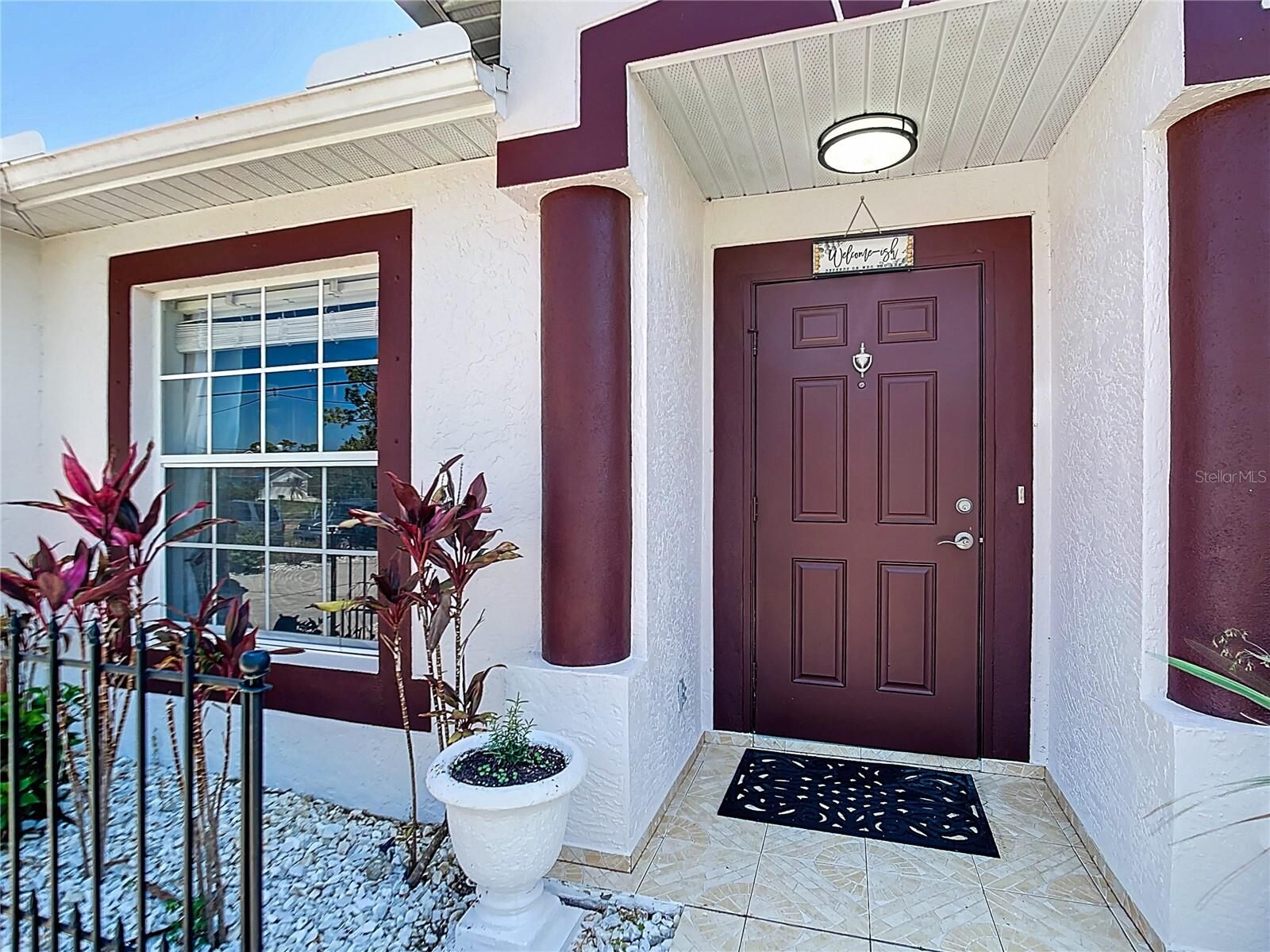Property Photo:  1262 S Cranberry Boulevard  FL 34286 
