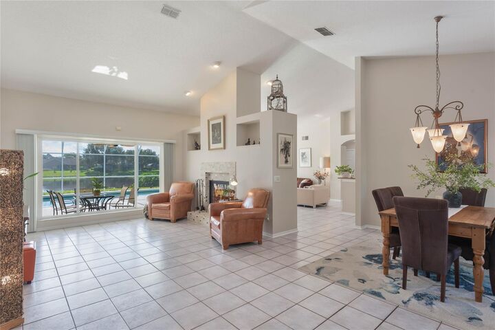 Property Photo:  14310 Lord Barclay Drive  FL 32837 