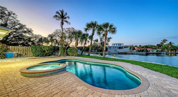 Property Photo:  339 Treasure Boat Way  FL 34242 
