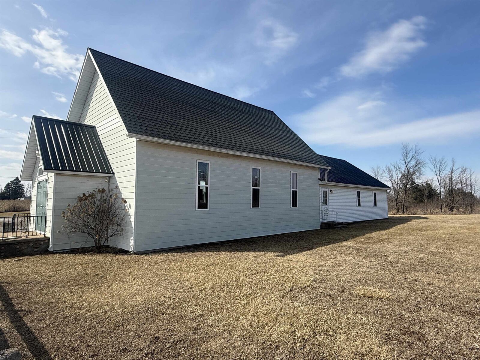 Property Photo: 4494 W Main Street Rd Roads MI 48659