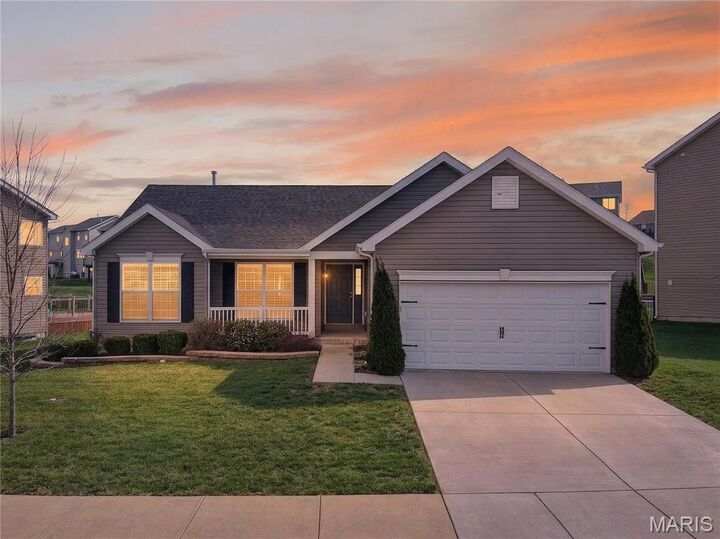 Property Photo:  125 Hidden Bluffs Drive  MO 63367 