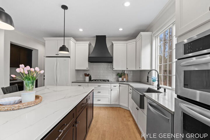 Property Photo:  14717 Foxboro Court  MI 49424 