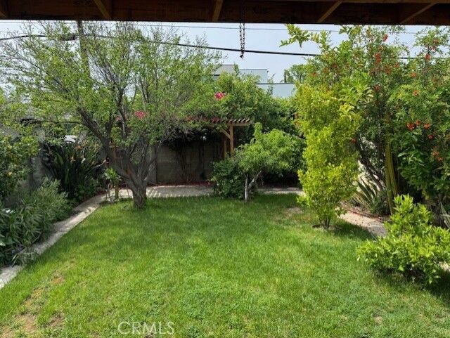 Property Photo:  5133 Hesperia  CA 91316 