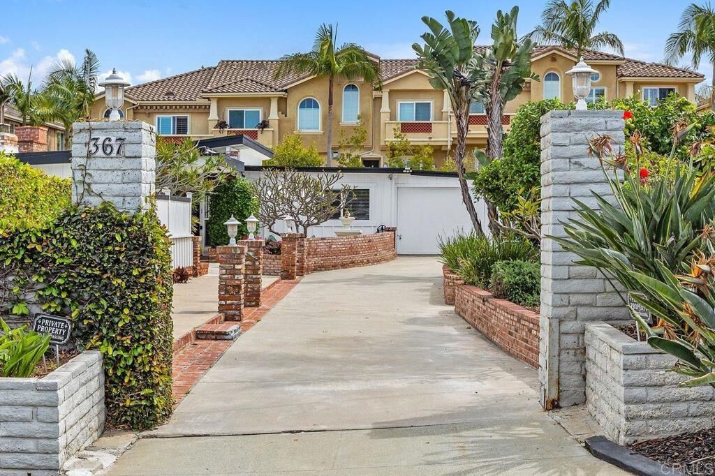 Property Photo: 367 Beech Ave CA 92008