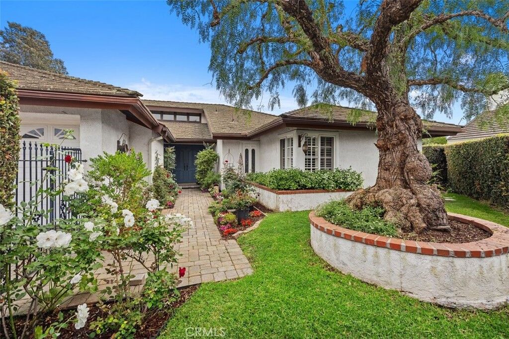 Property Photo:  31162 Doral Place  CA 92677 