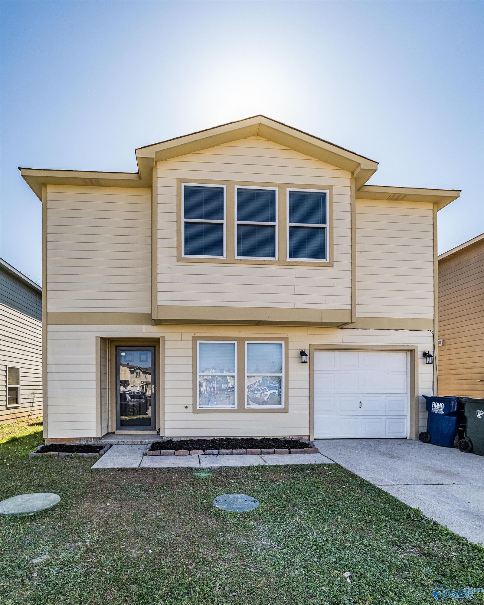 Property Photo:  109 Elmhurst Drive  AL 35749 