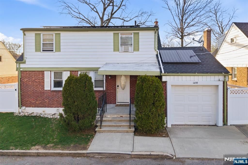 Property Photo:  1490 Champlain Square  NJ 07666 