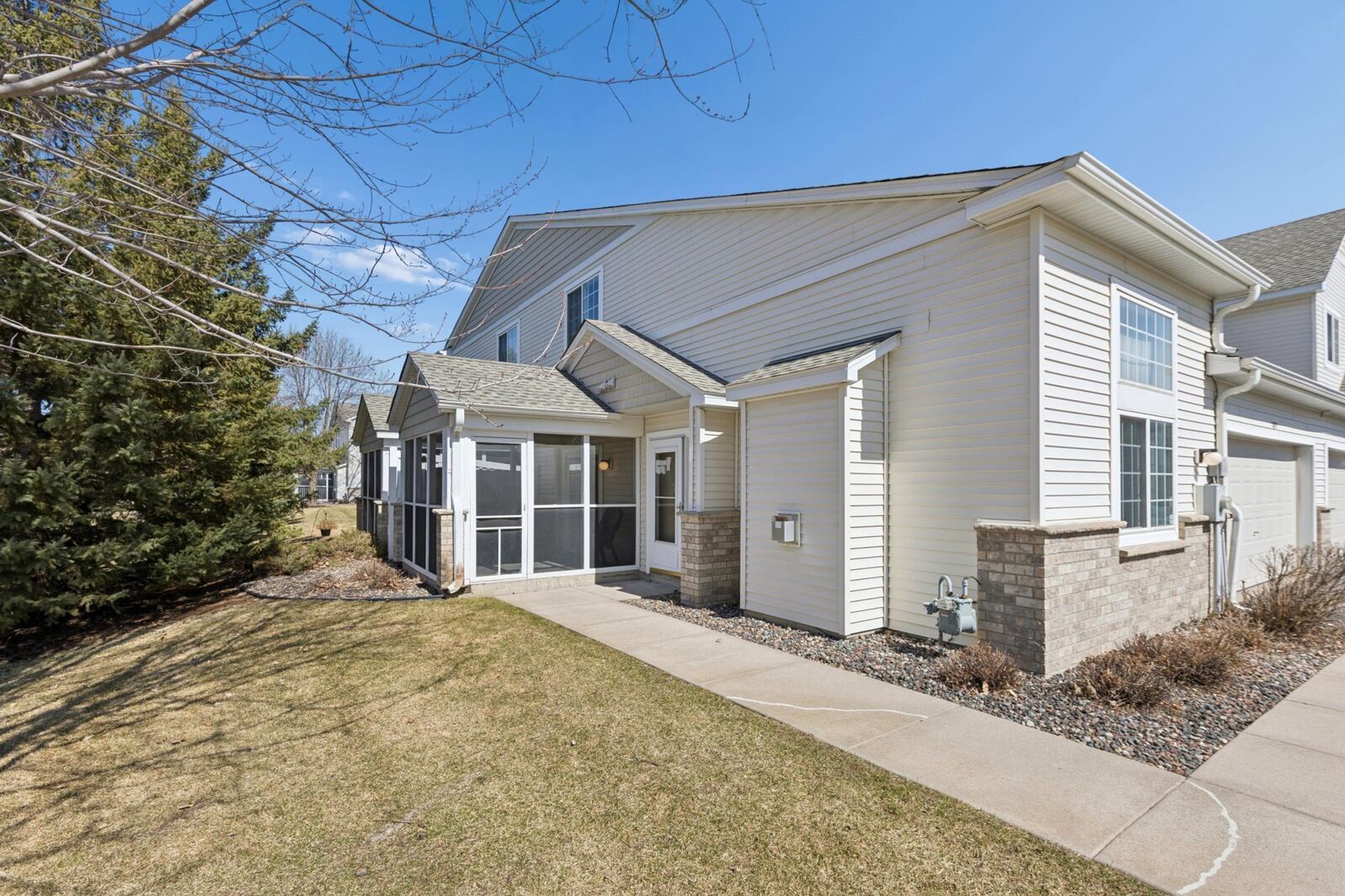 Property Photo:  7635 Lachman Avenue NE  MN 55301 
