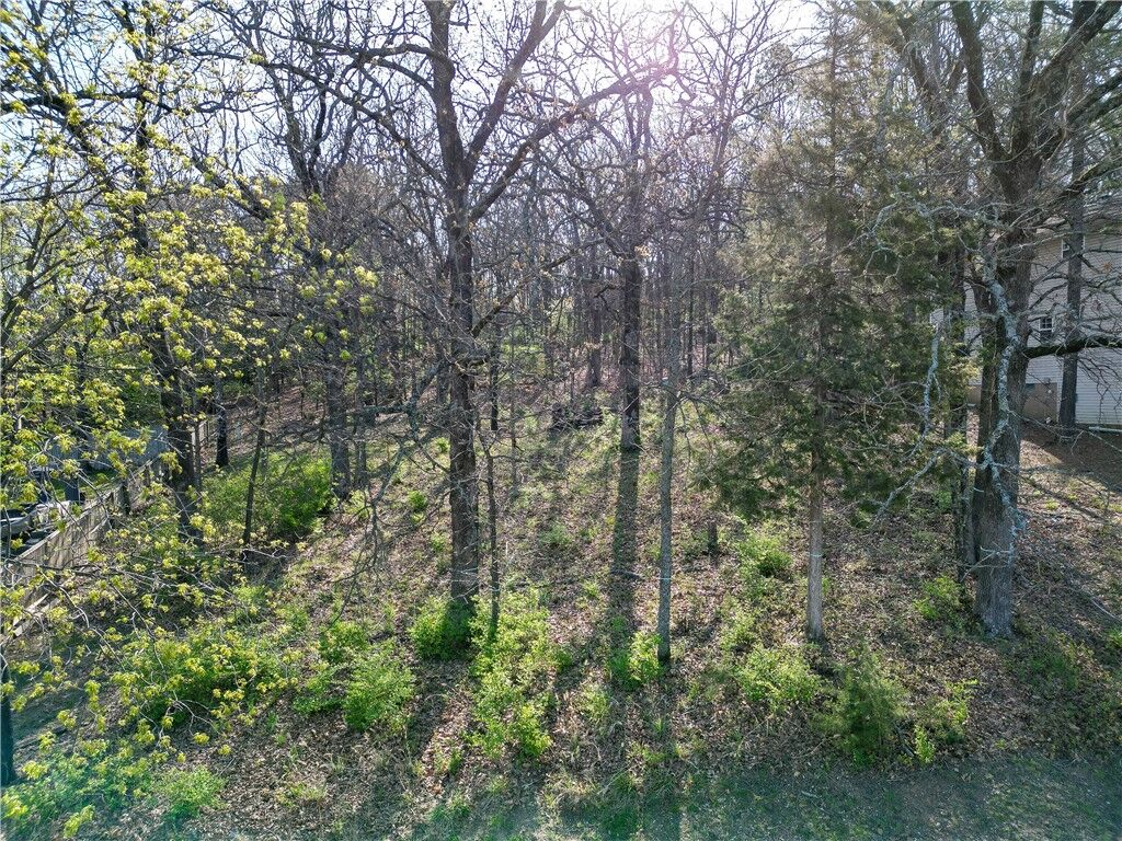 Property Photo:  1646 N Forrest Heights  AR 72703 