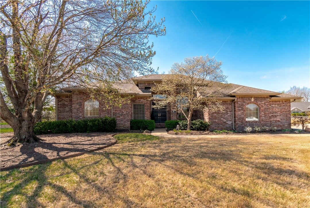 Property Photo:  1559 Williams Way  AR 72703 