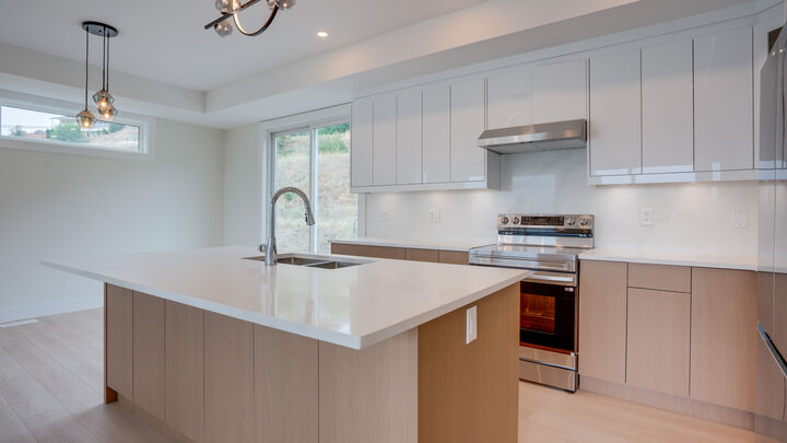Property Photo: 5705 Heritage Drive 3 BC V1H 1B1