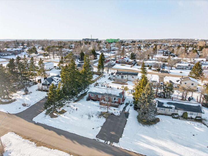 Property Photo:  21 Cottonwood Drive  PE C1E 1C1 