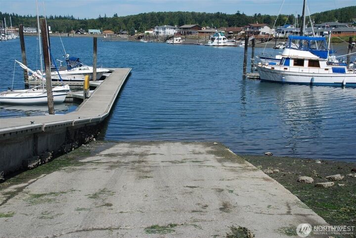 Property Photo:  5180 NE Cedar Lane  WA 98340 