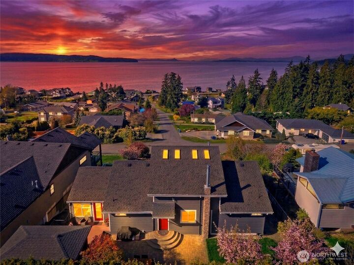 Property Photo: 40 Vista Del Mar Street WA 98282