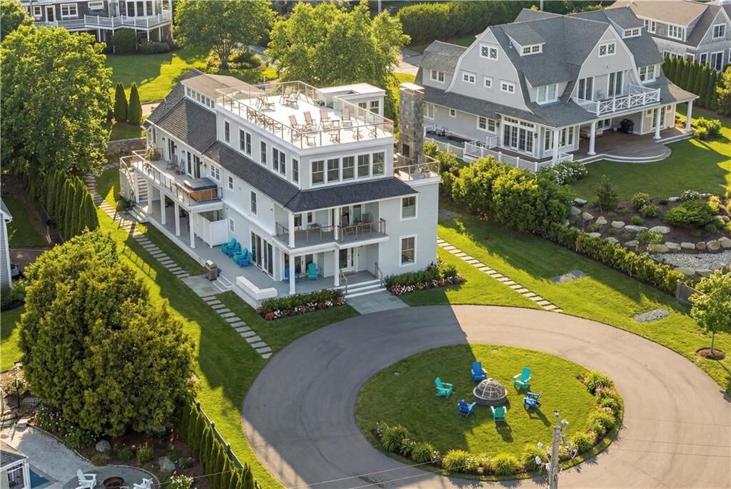 Property Photo: 592 Tuckerman Avenue RI 02842