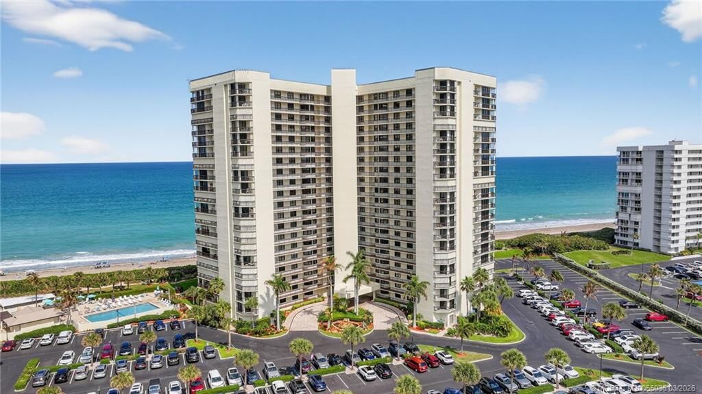 Property Photo: 9550 S Ocean Drive 604 FL 34957