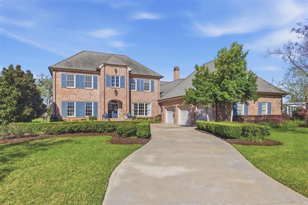 Property Photo:  4806 Portrush Drive  LA 70605 