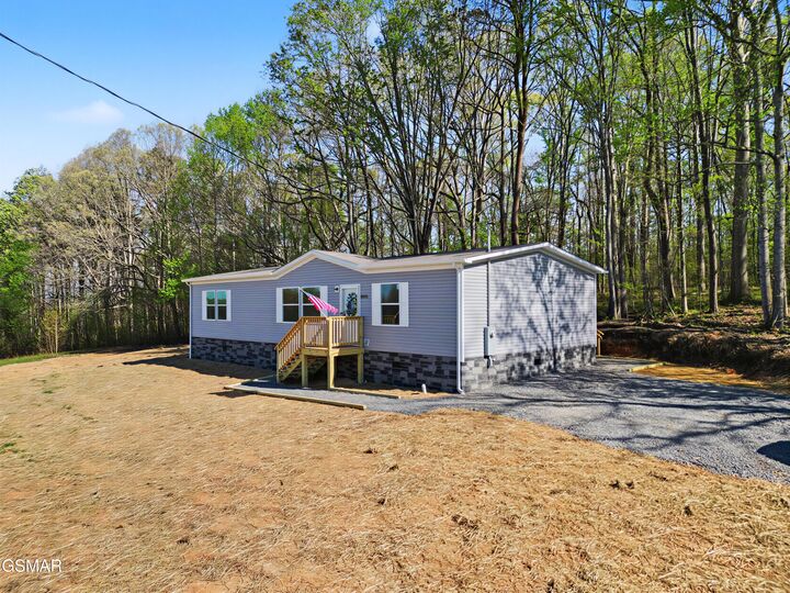 Property Photo:  6695 W Allens Bridge Road  TN 37743 