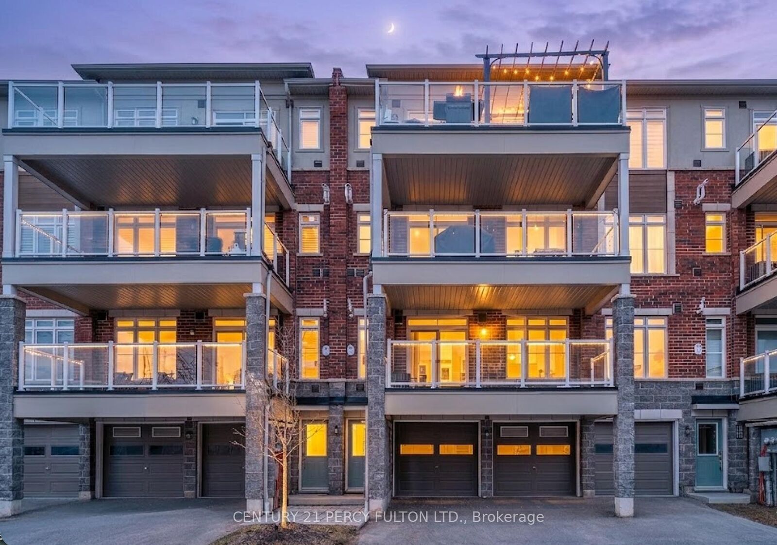 Property Photo:  2540 William Jackson Drive 110  ON L1X 0E4 