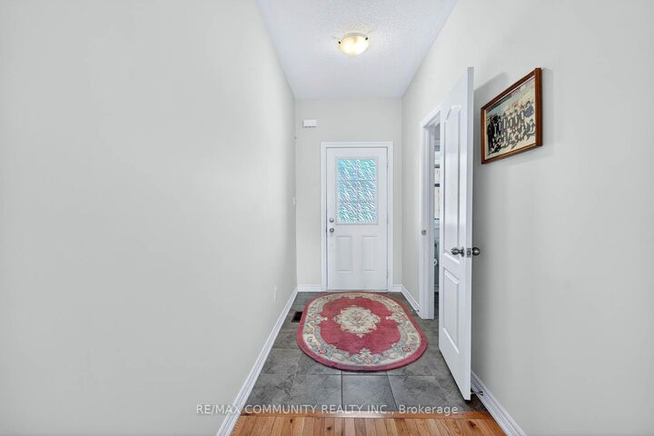 Property Photo: 1228 Peelar Crescent ON L0L 1W0