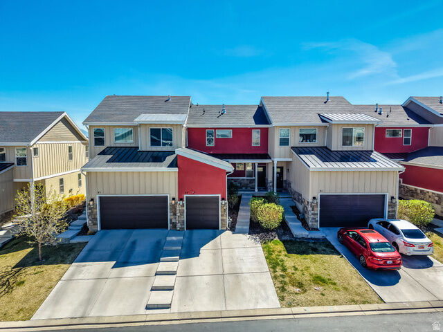 Property Photo: 37 E Chip Shot Loop 4B UT 84045