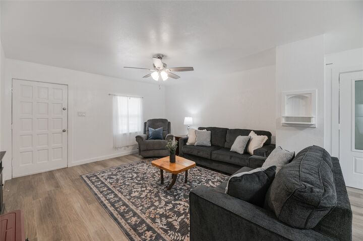 Property Photo:  445 W Vaughan Street  TX 78605 