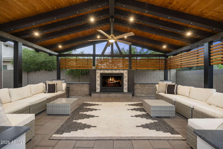 Property Photo:  1170 E Kensington Road  AZ 85297 