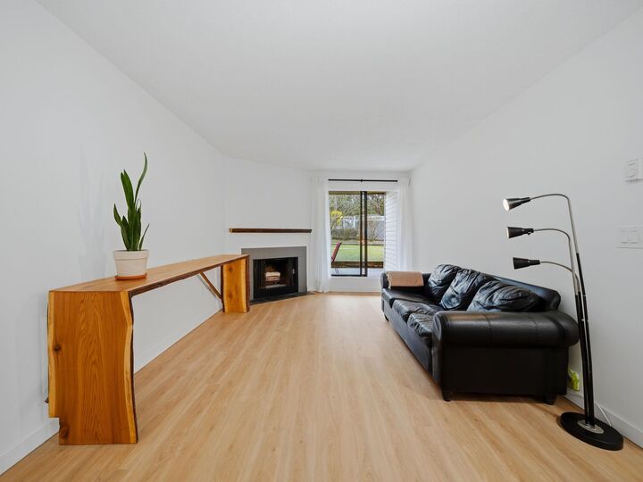 615 North Road 108 — photo 1