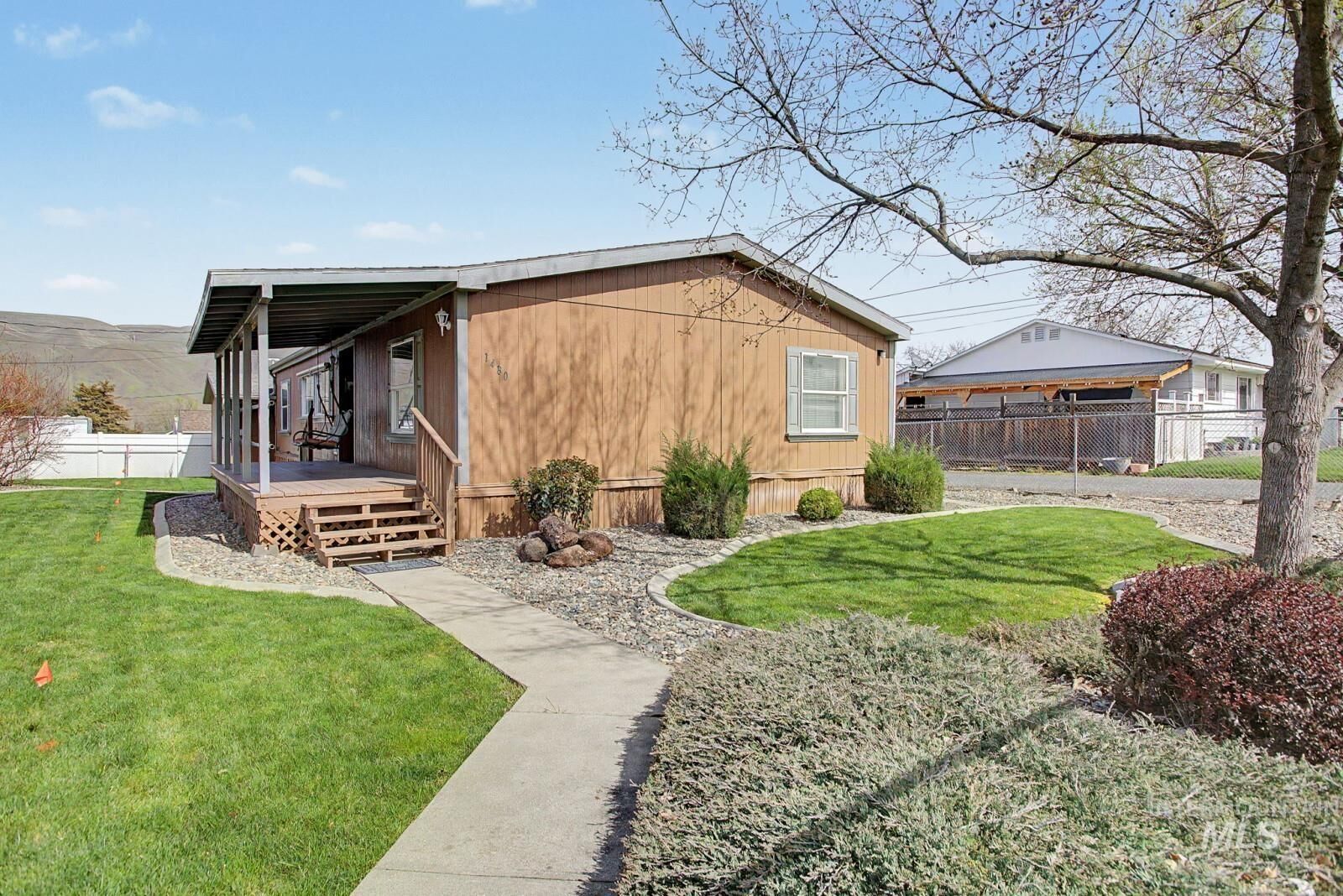 Property Photo:  1480 Birch  WA 99403 