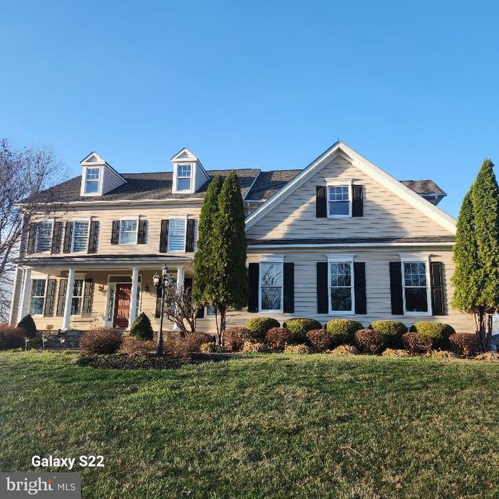 Property Photo:  16527 Hampton Road  VA 20158 