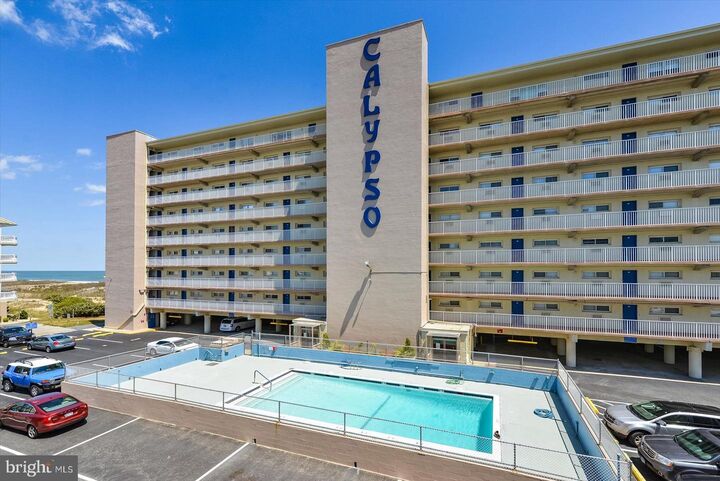 Property Photo:  6201 Atlantic Avenue 806  MD 21842 